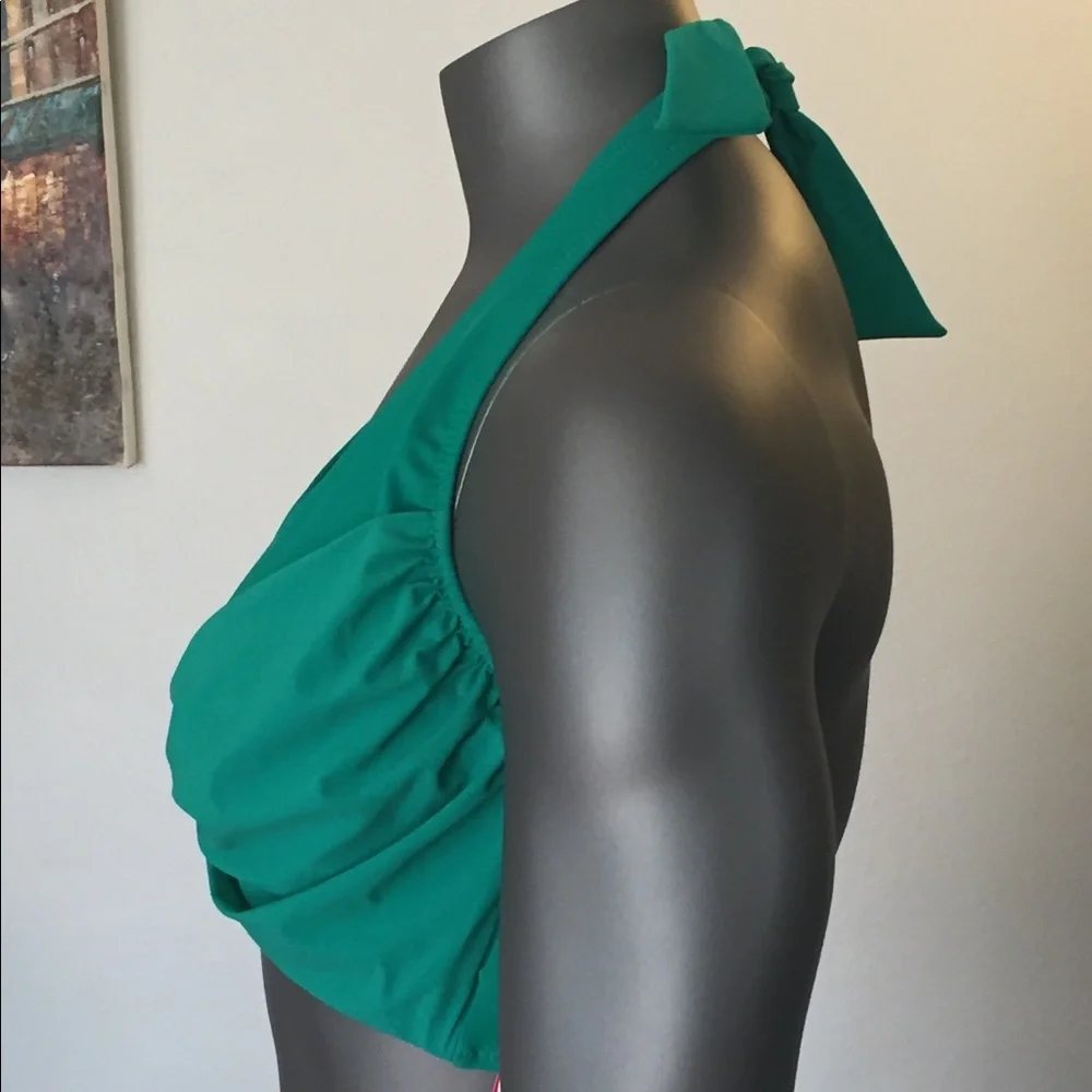 NWT - Gottex Halter Bikini Top - Sz 16 (C Cup)
